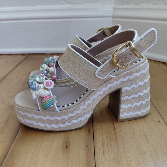 Betsey Johnson Tan Sandals with Shell and Bead Embellishments - Picture 3 of 9